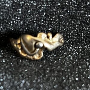 Armbånd med udseende som ring.